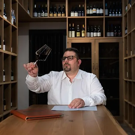 Cavalluccio Marino מלון 3*